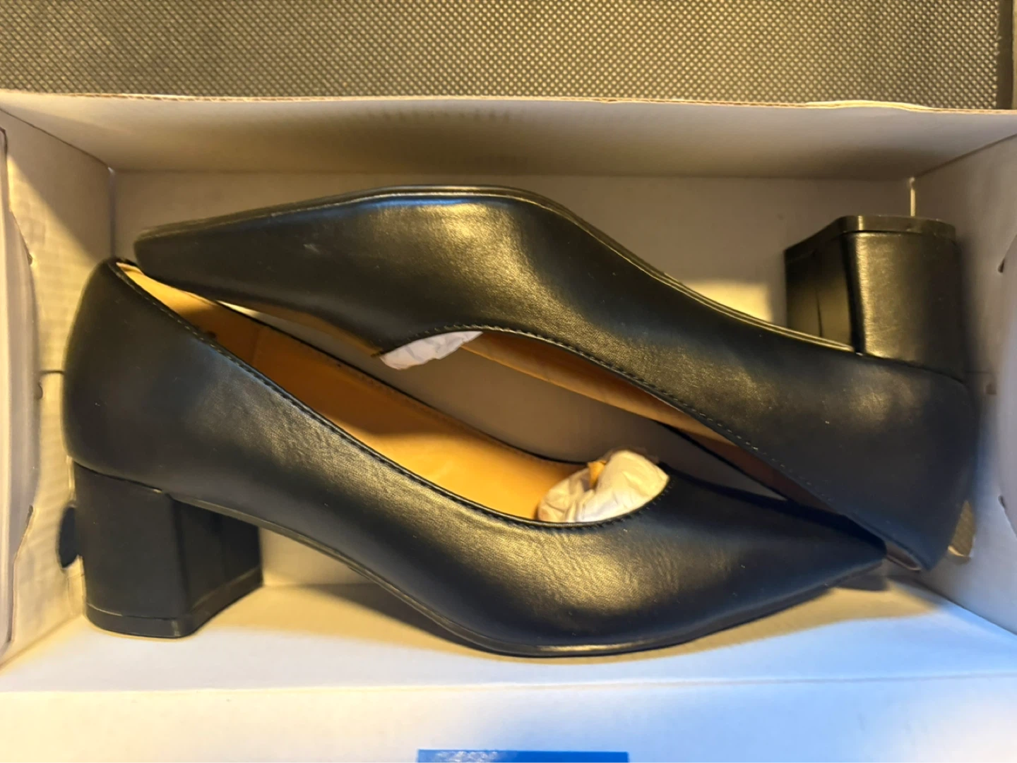 Dream Pairs Black Block Heel Pumps Size 7.5 - photo 2