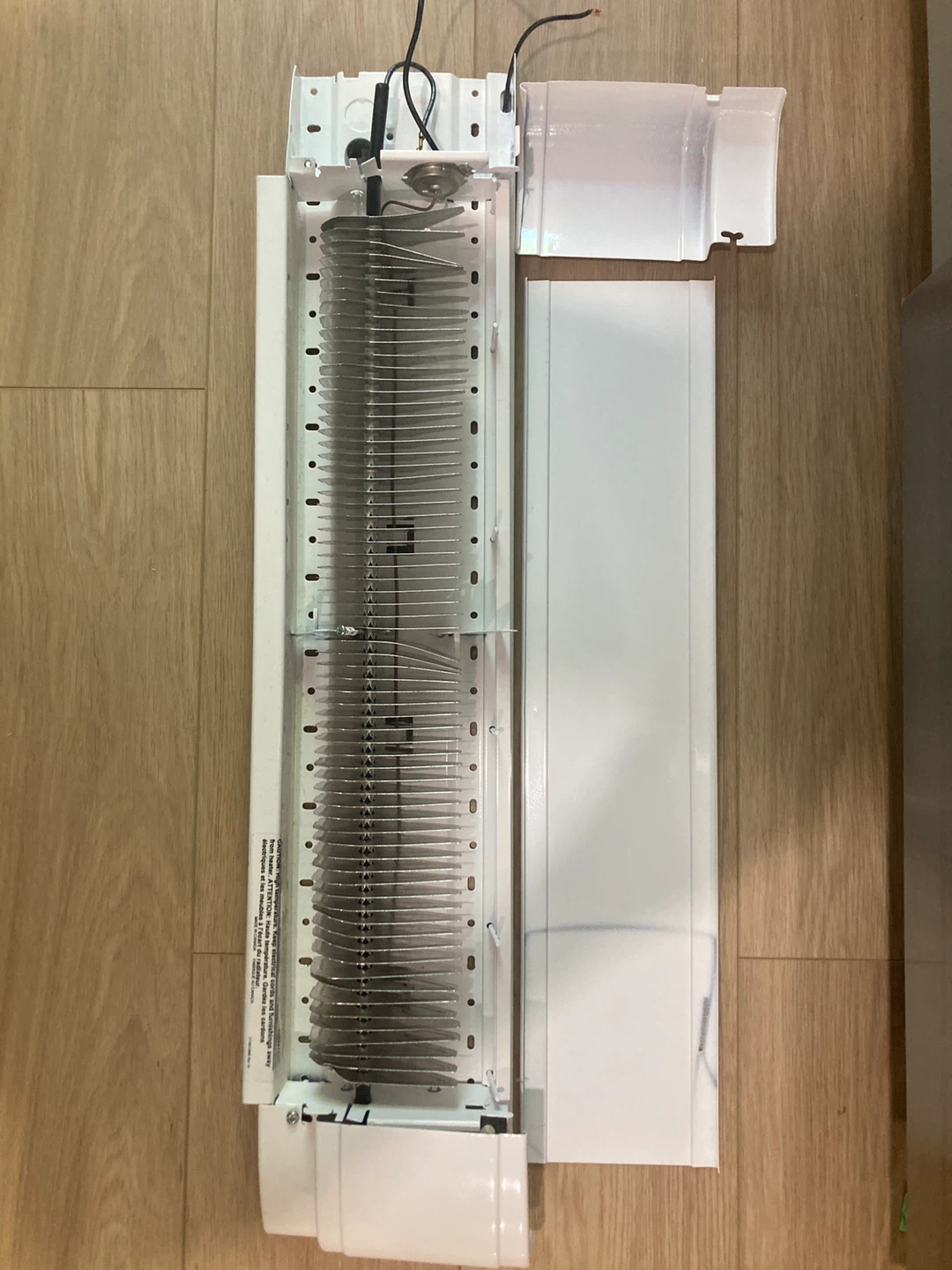 Dimples 1000/750 watt baseboard heater