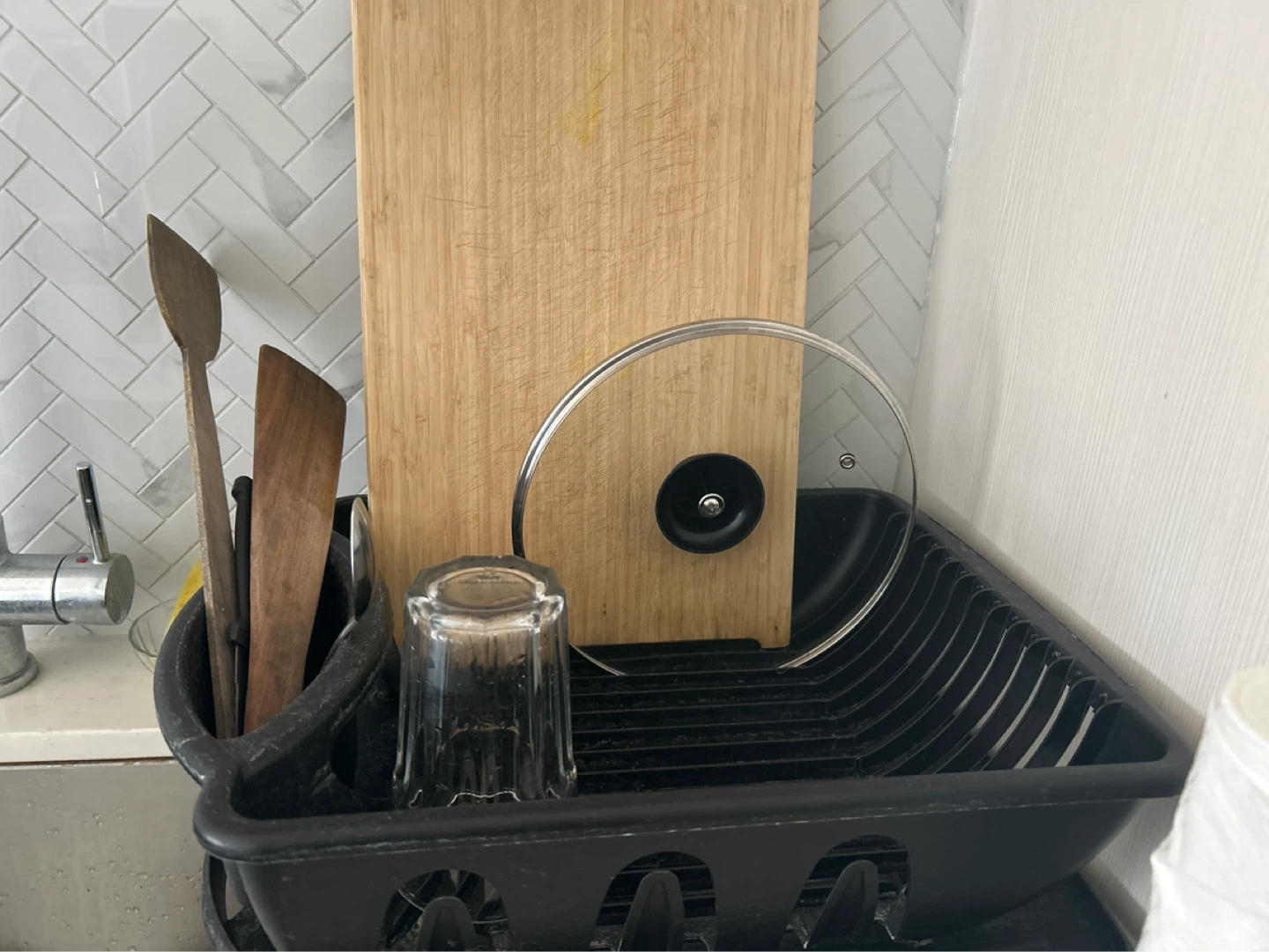 Wooden Cutting Board and Kitchen Utensils dryer