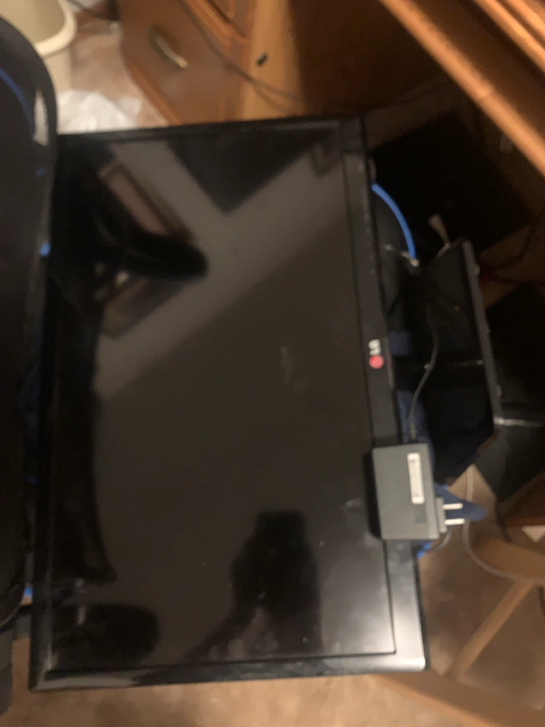 LG Monitor has problems staying on