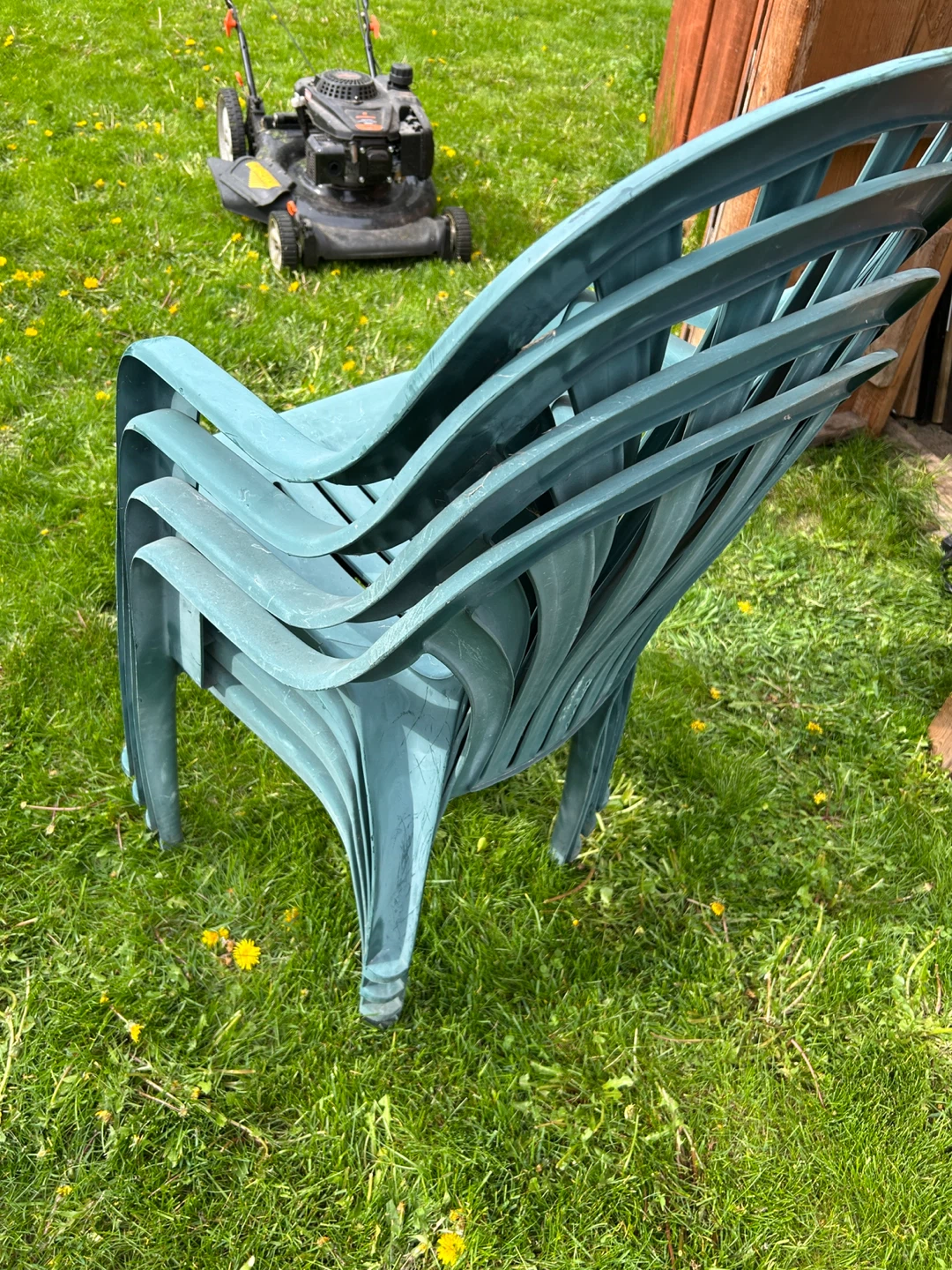 Stackable Plastic Lawn Chairs - photo 2