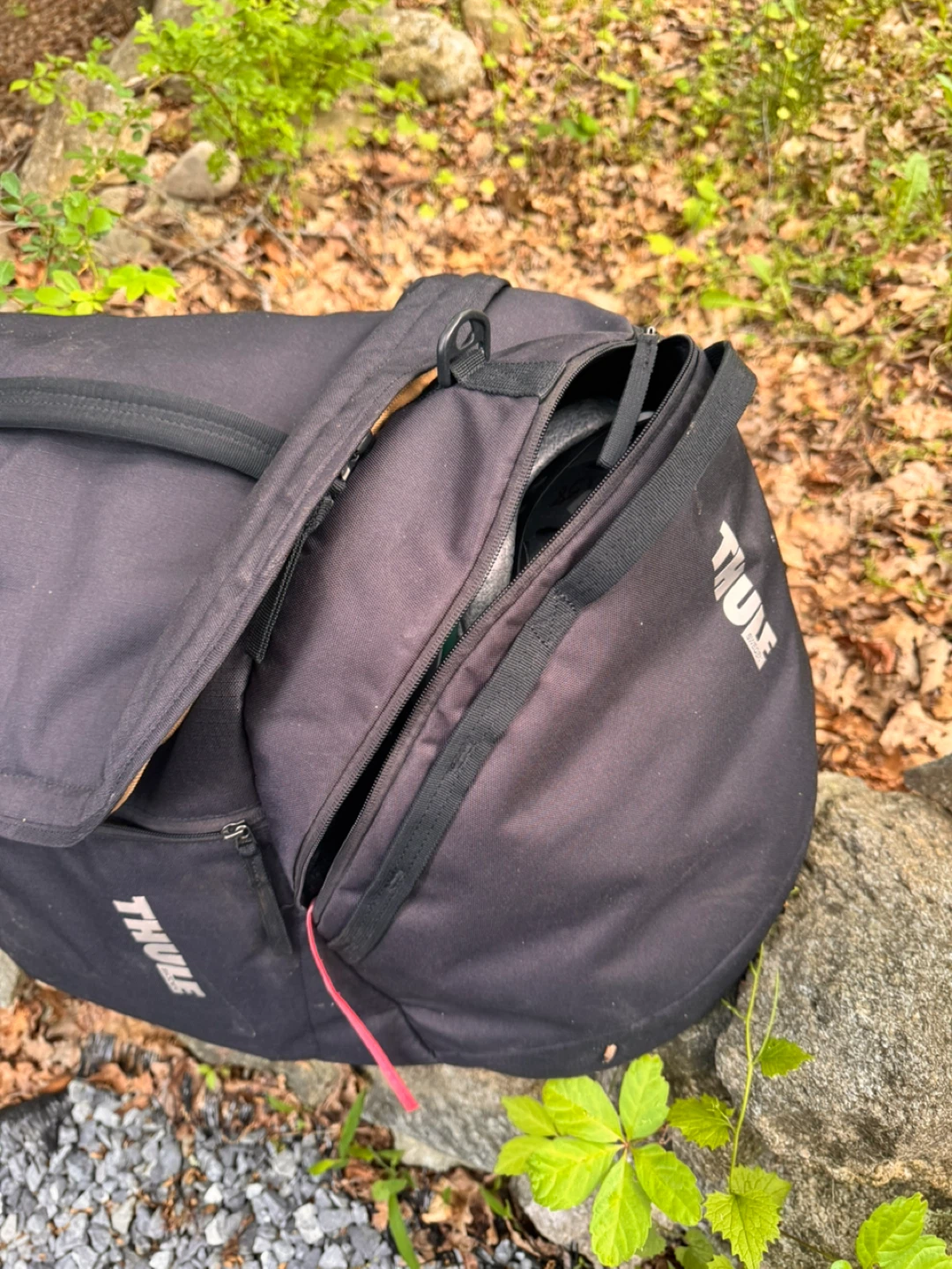 Thule RoundTrip Ski and Snowboard Duffel Bag 80L Black - photo 3