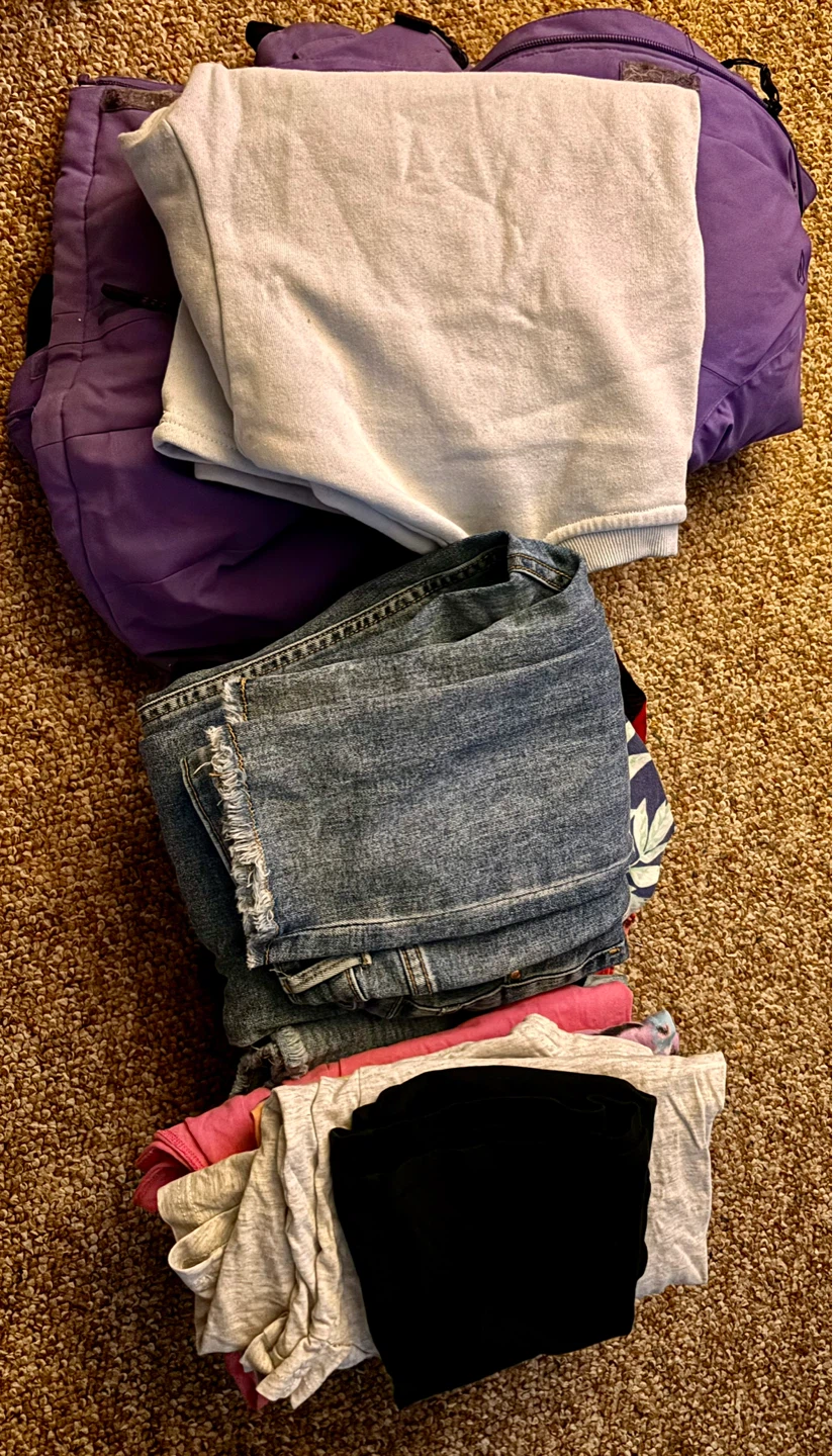 Kids clothing