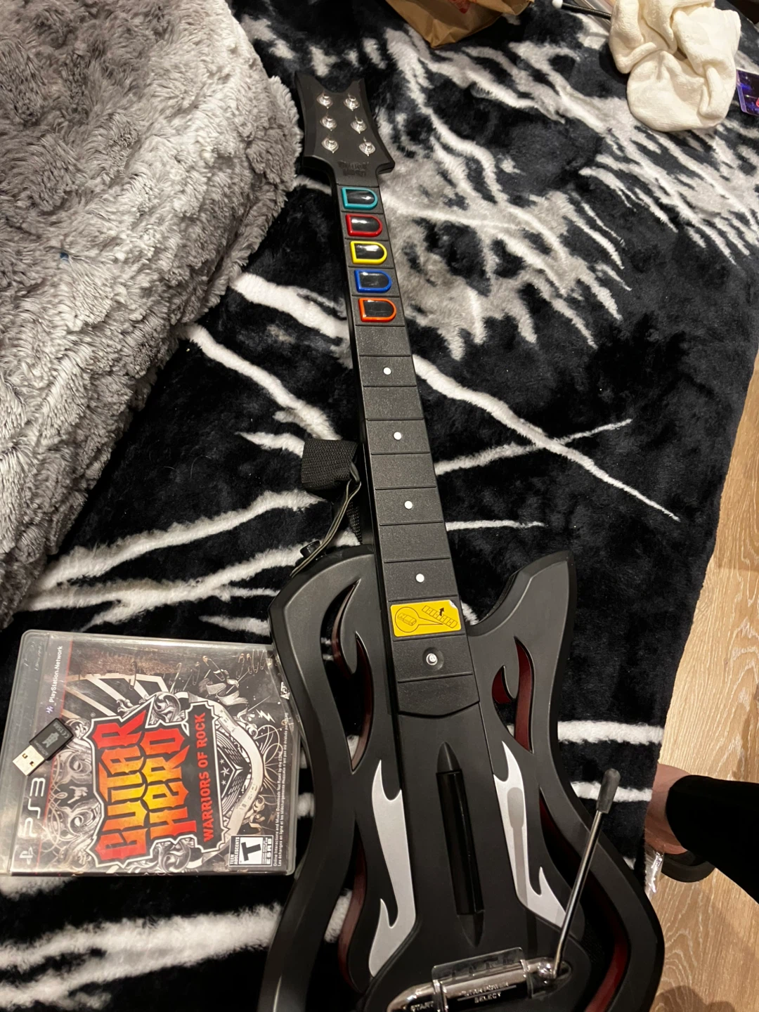 Guitar Hero Warriors of Rock PS3 Guitar Controller & Game