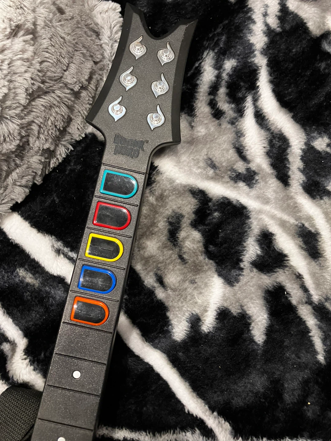 Guitar Hero Warriors of Rock PS3 Guitar Controller & Game - photo 3