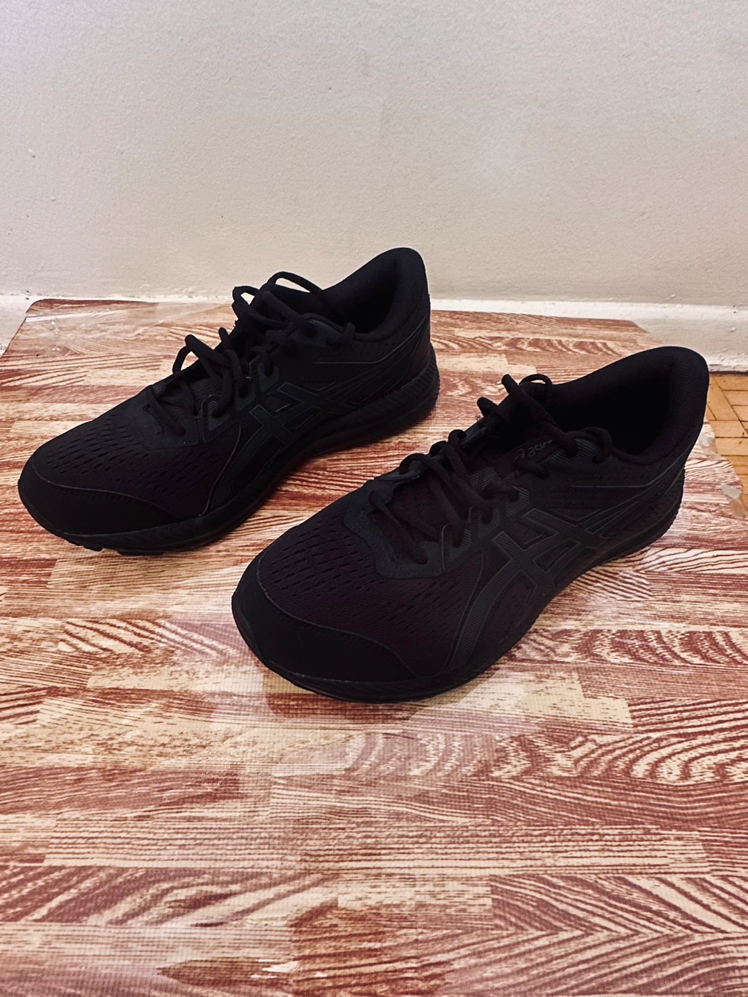 ASICS Gel-Contend 8 Running Shoes - Black - Size 10.5