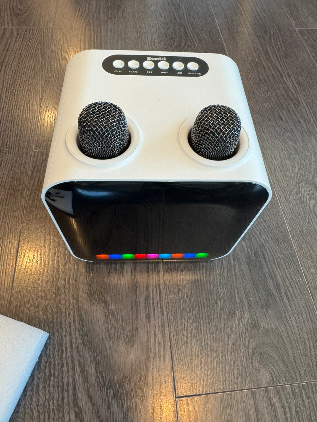 Senki SK-100 Karaoke Speaker with 2 Microphones - photo 2