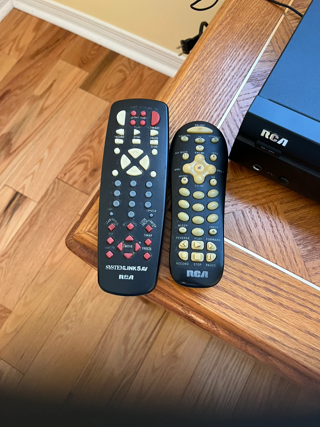 RCA DVD Player with Remote - photo 4