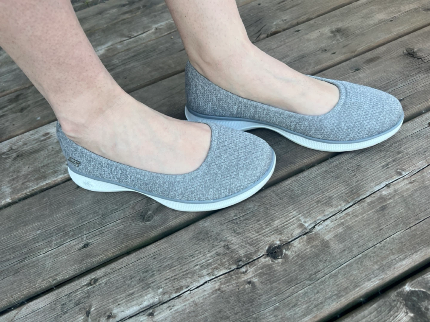 Skechers flats size 8