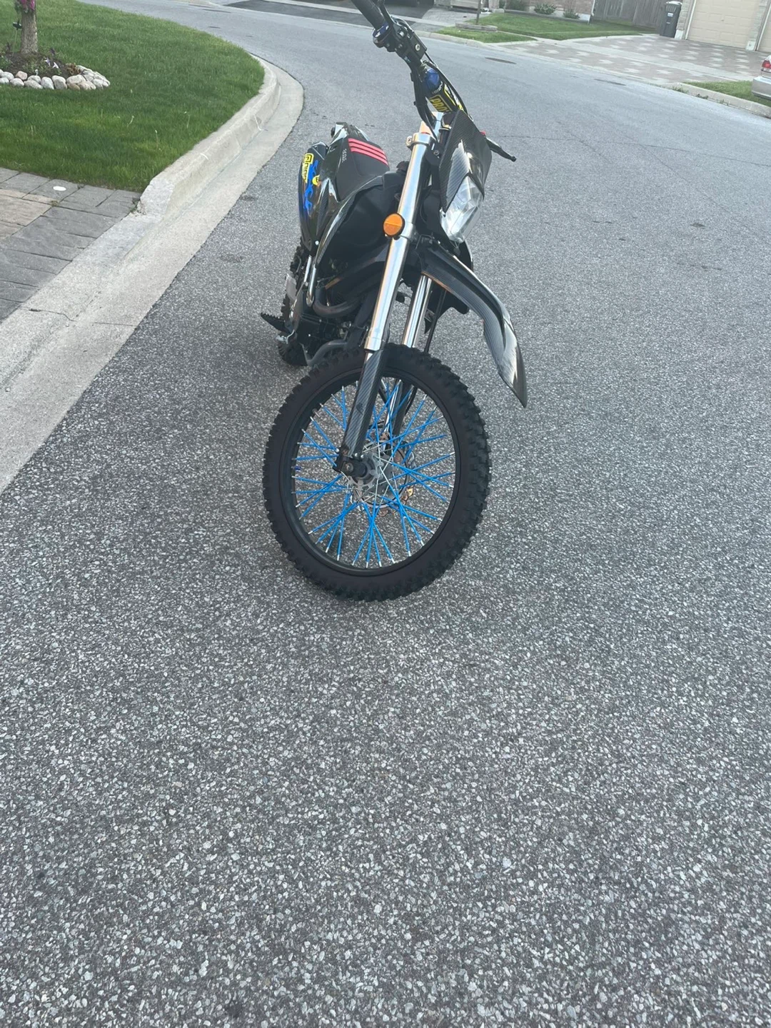 EVOQUE 250cc Dirt Bike