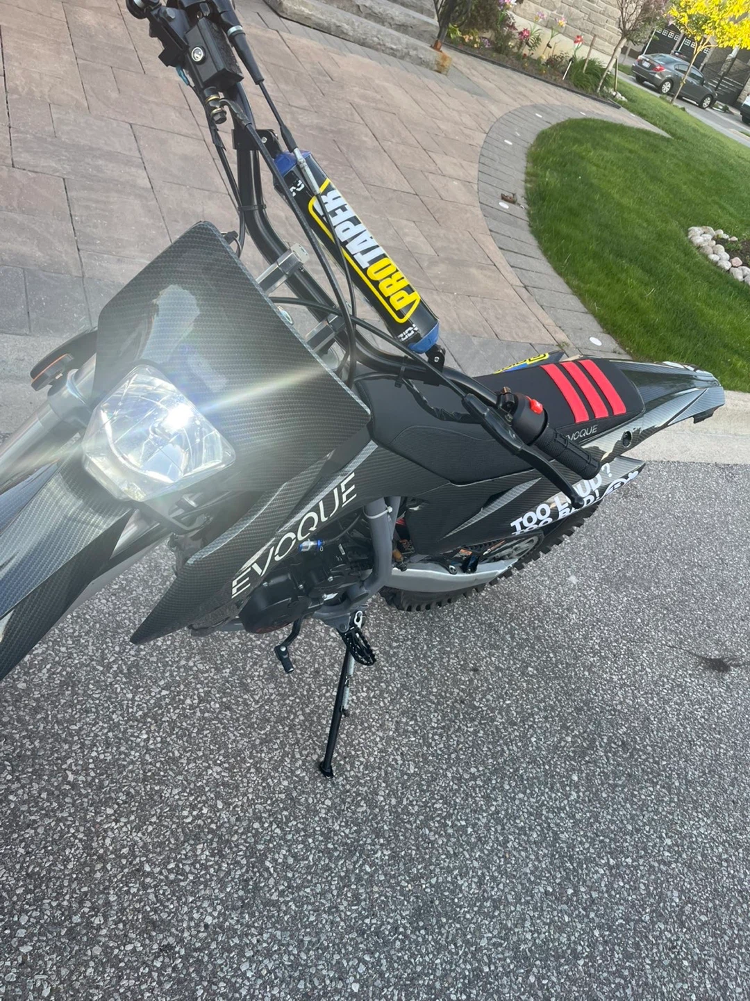EVOQUE 250cc Dirt Bike - photo 3