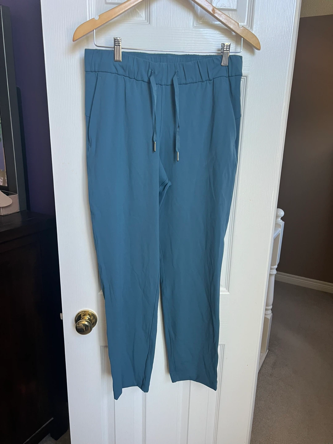 Lululemon Blue joggers Size 6