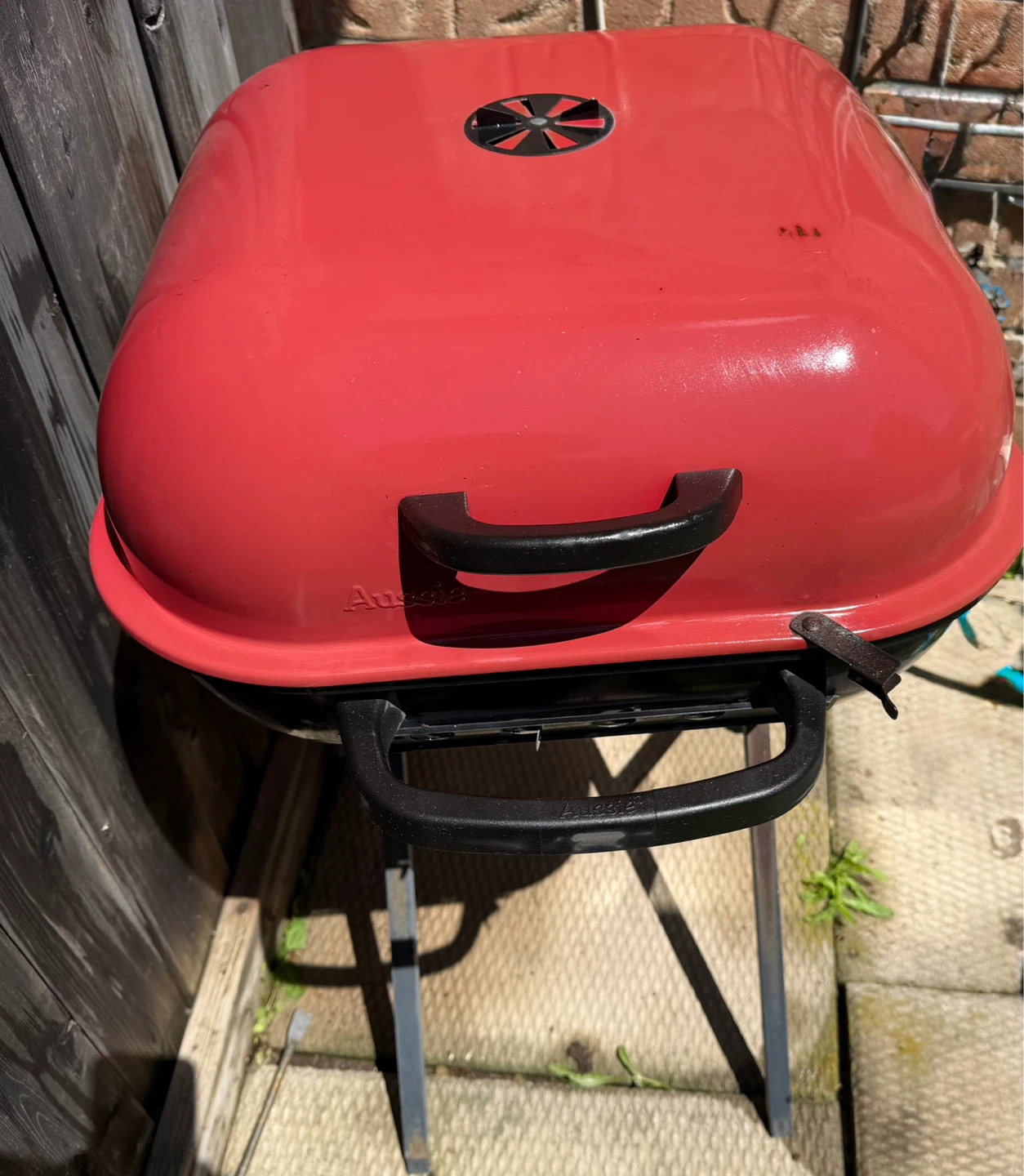 Aussie Portable Charcoal Grill
