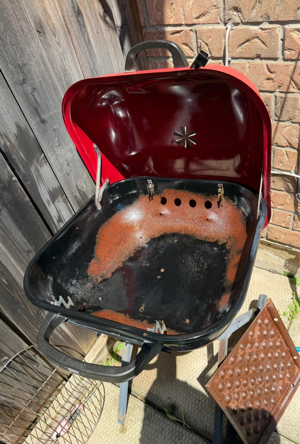 Aussie Portable Charcoal Grill - photo 4