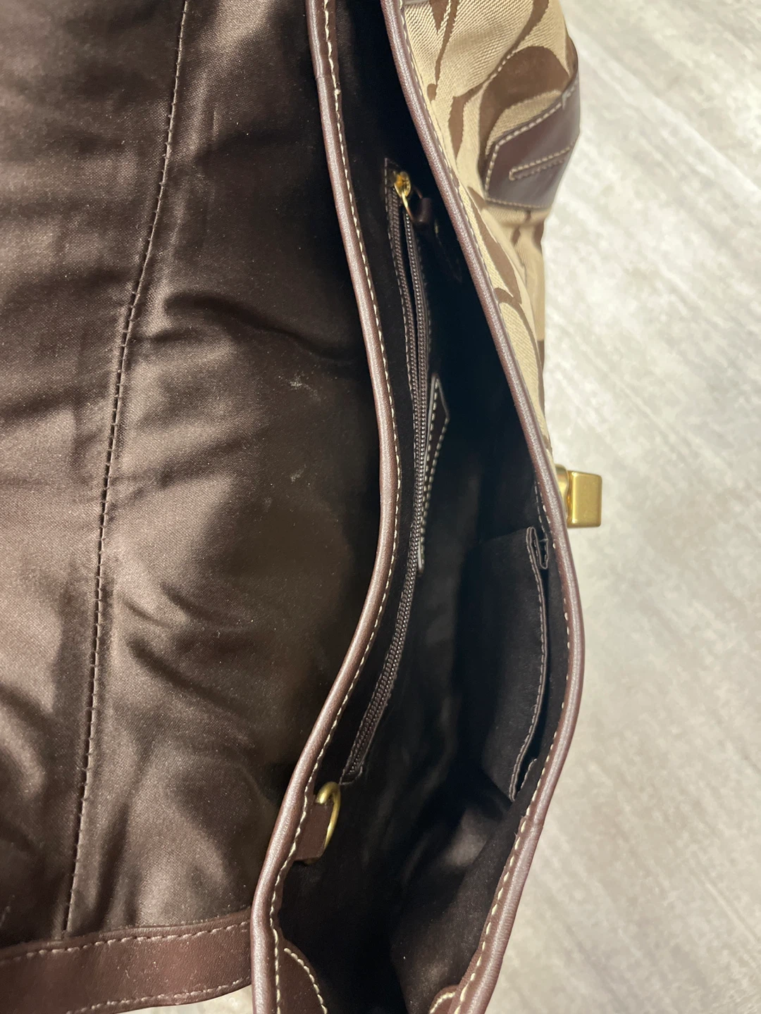 Coach Signature C Monogram Shoulder Bag - photo 3