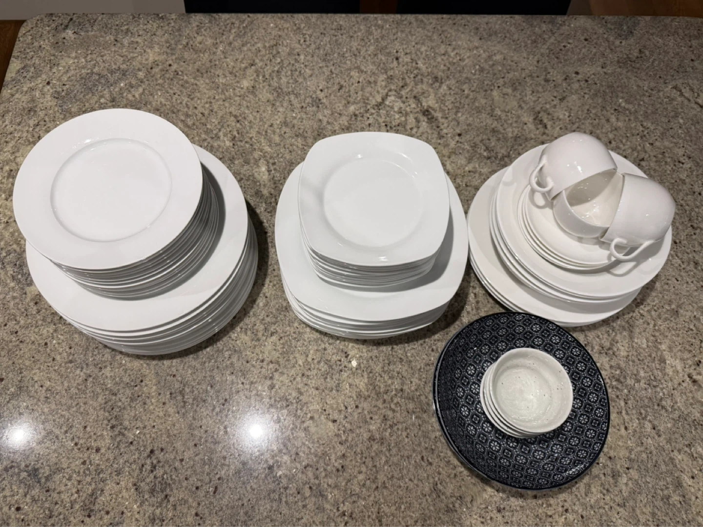 White Porcelain Dinnerware - Plates, Bowls, Cups