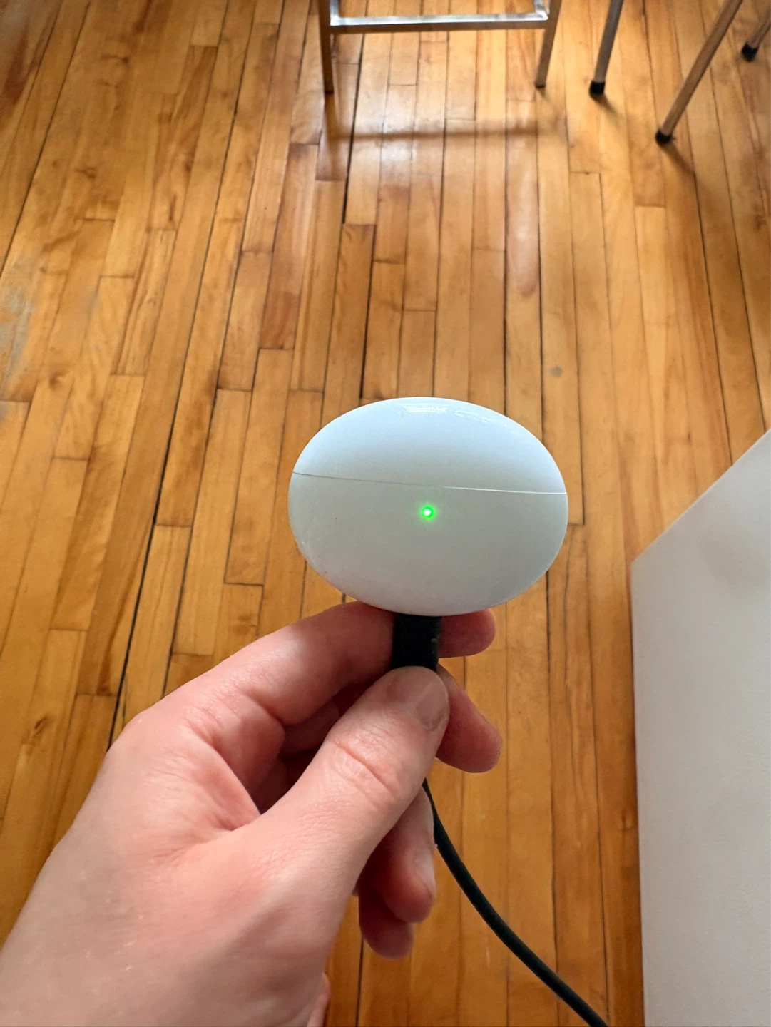 White Wireless Earbuds with Charging Case