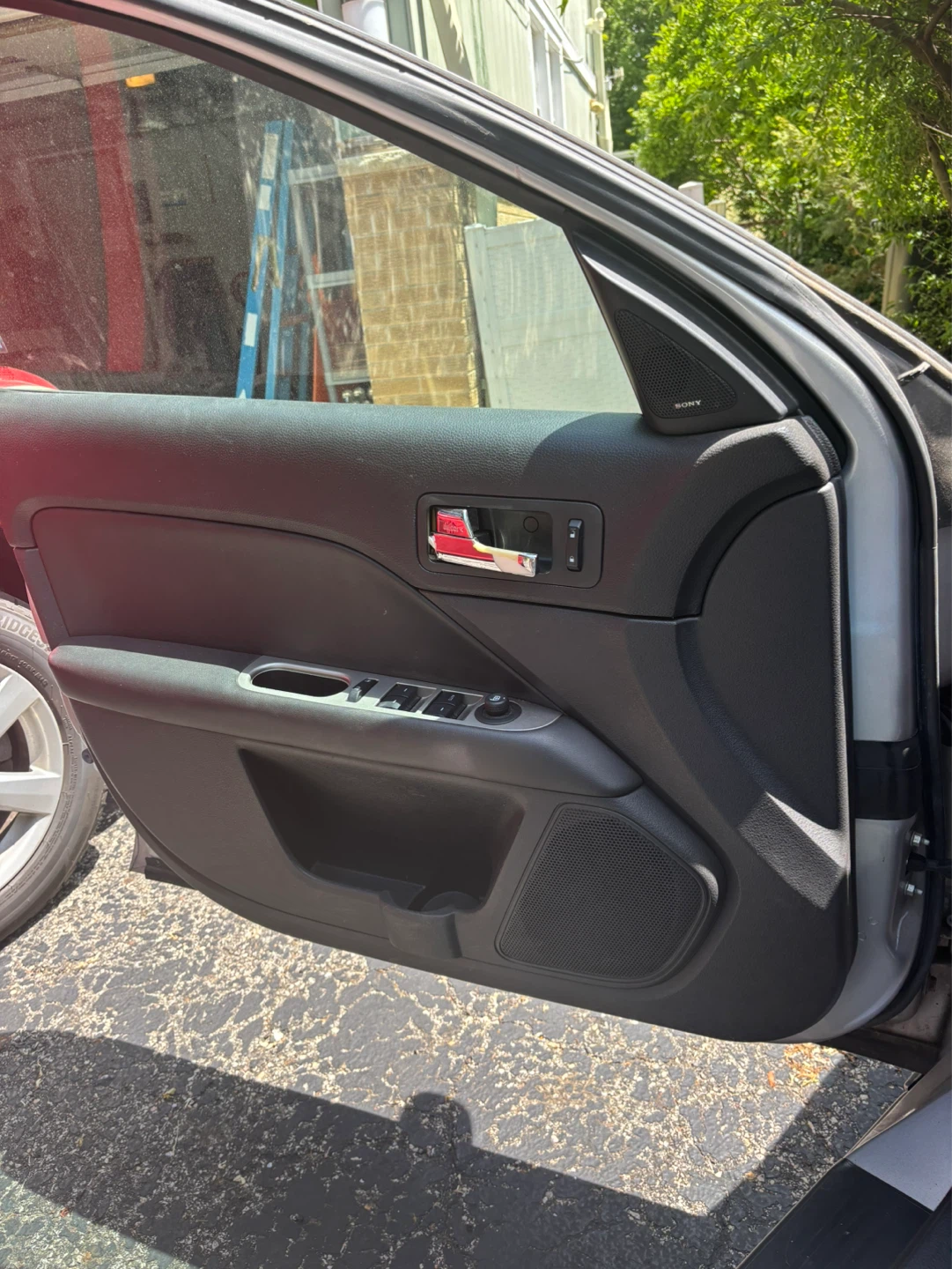 Silver Ford Fusion SEL Sedan - photo 4