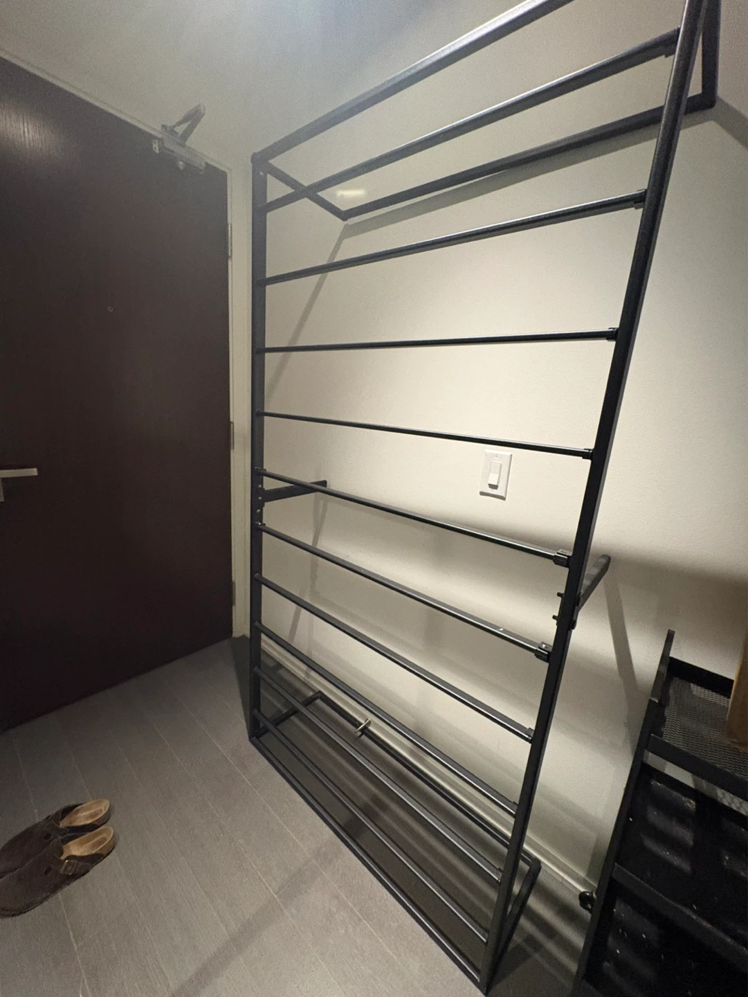 Twin bed frame - photo 2