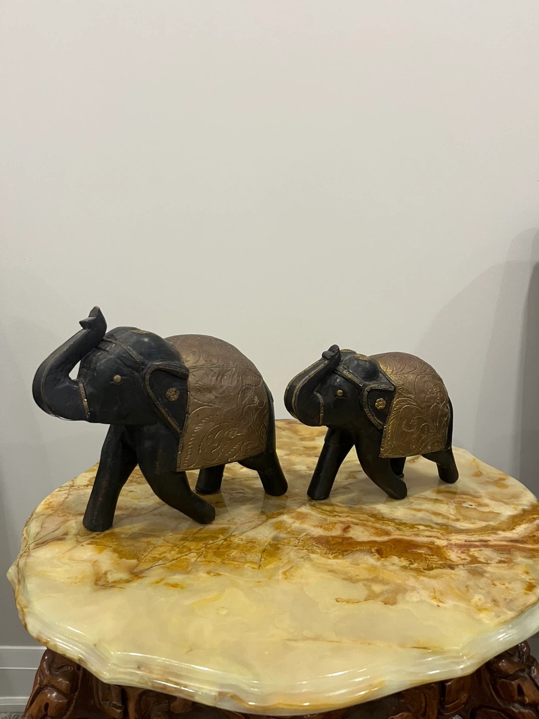 Set of 2 Decorative Wooden Elephant Figurines - photo 2