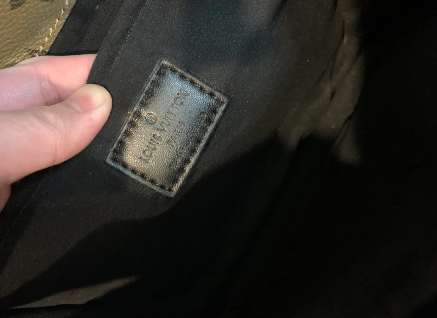 Louis Vuitton Monogram Canvas Shoulder Bag - photo 3