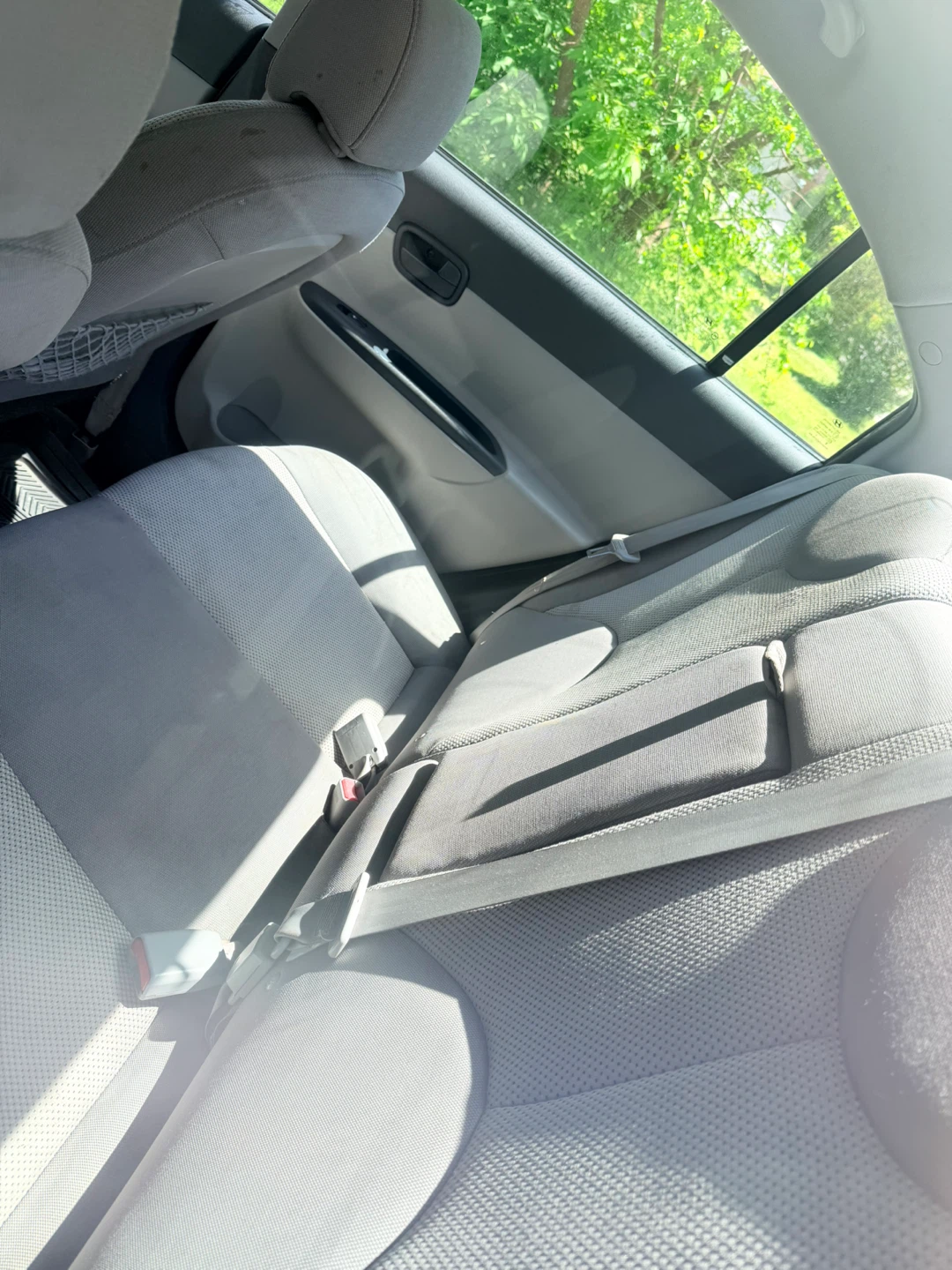 Hyundai Accent Sedan - photo 5
