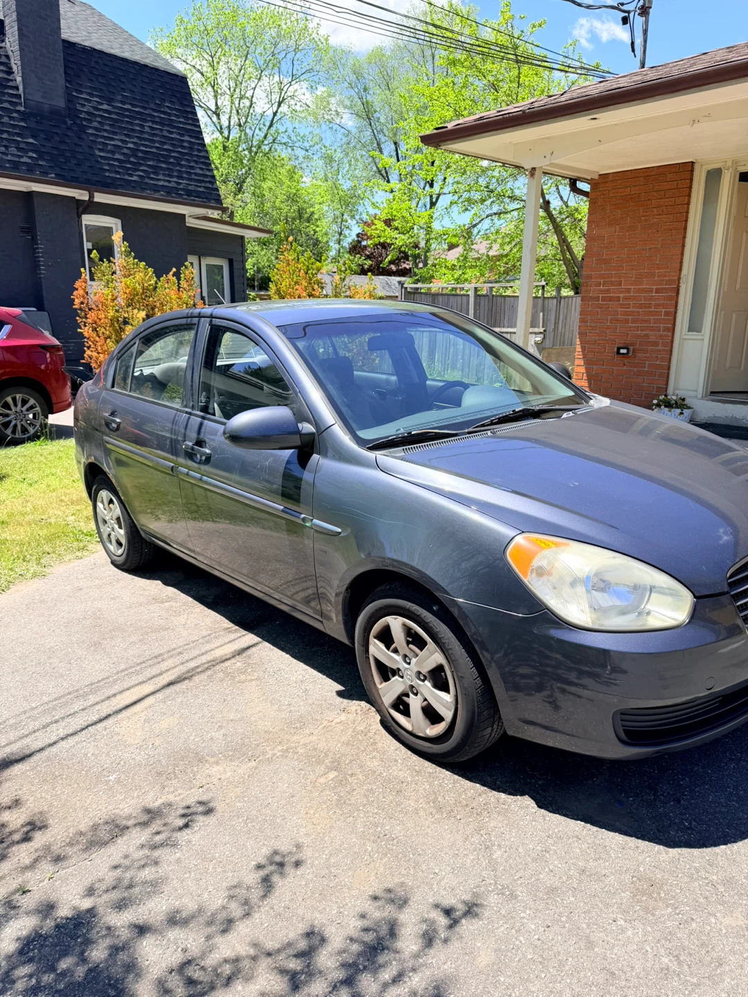 Hyundai Accent Sedan - photo 2
