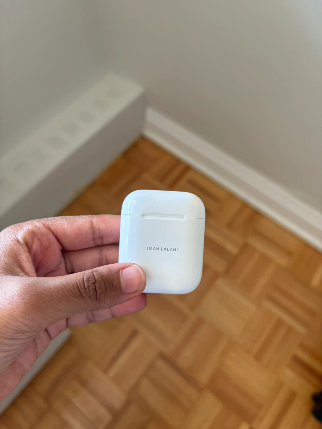 Apple AirPods 1 with Charging Case - photo 2