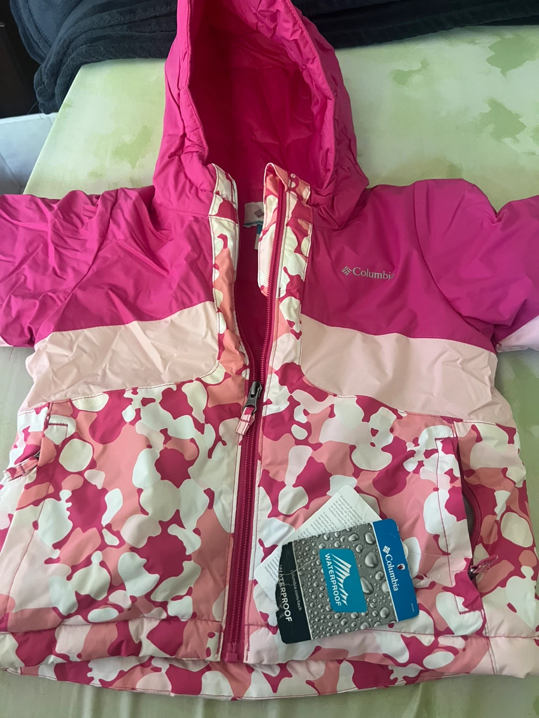 Columbia Kids Pink Camo Jacket Size 3T
