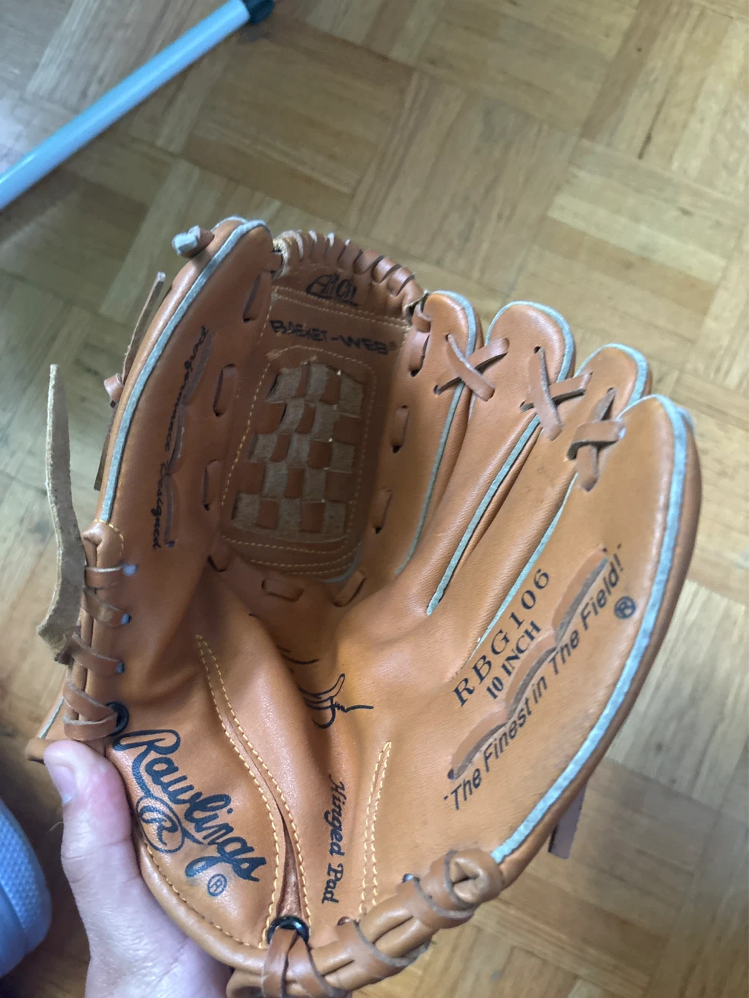 Rawlings RBG106 Baseball Glove - 10 Inch - photo 2