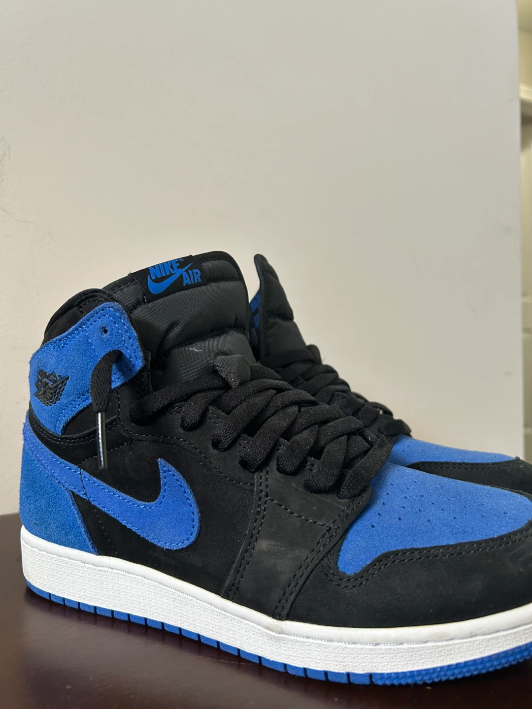 Air Jordan 1 High Royal Blue