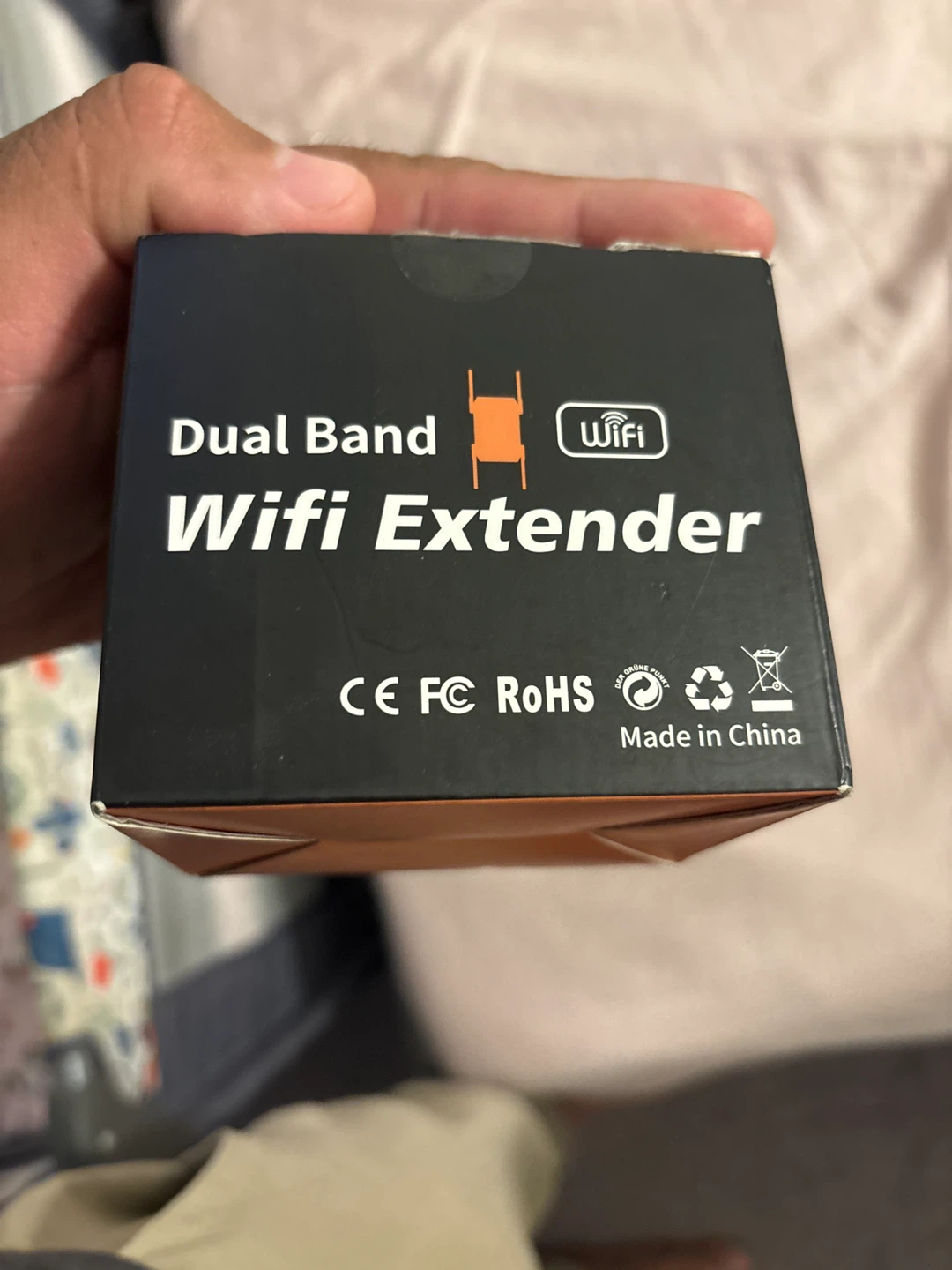 LOTISKE Dual Band WiFi Extender 1200Mbps - photo 4