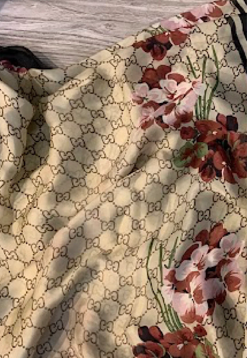 Gucci Scarf with Floral Print