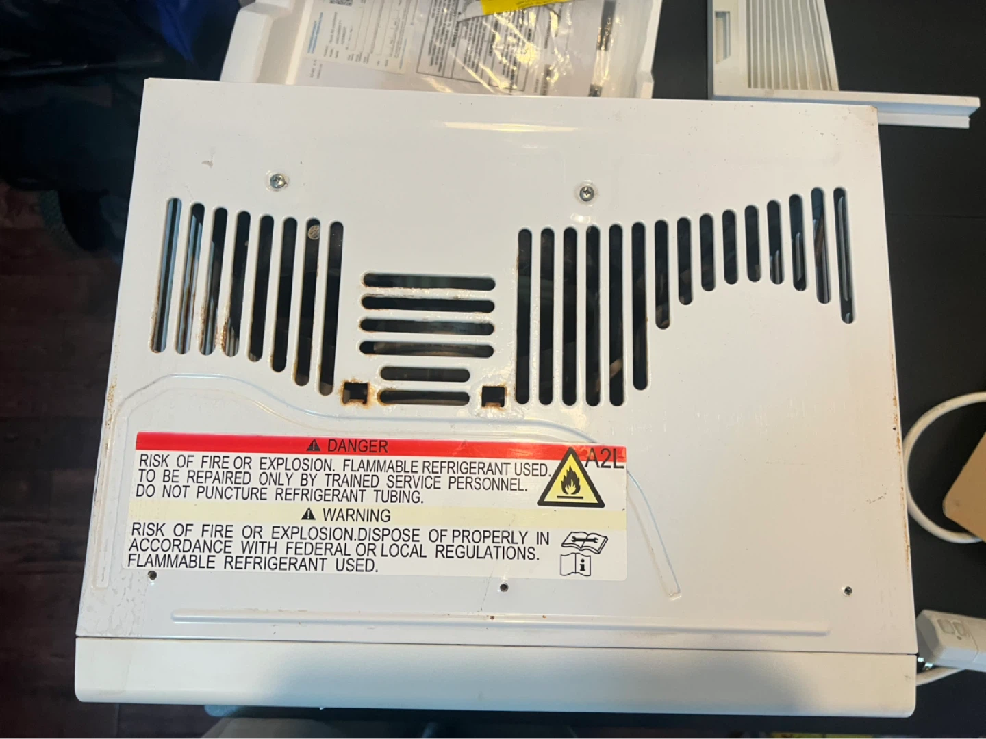 GE Window Air Conditioner - photo 4