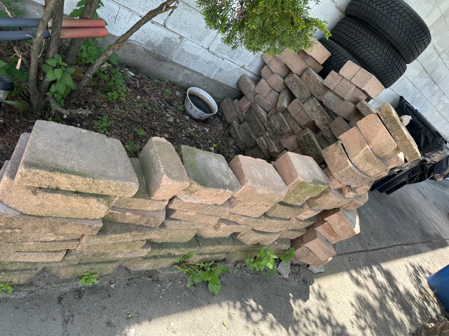 Pavers/Bricks/Blocks