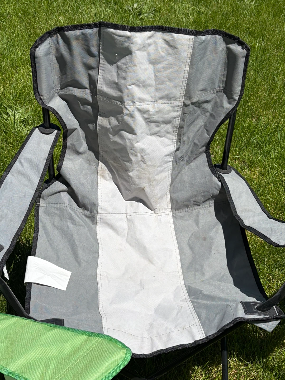 3 adult fold up chairs with cup holder - photo 4