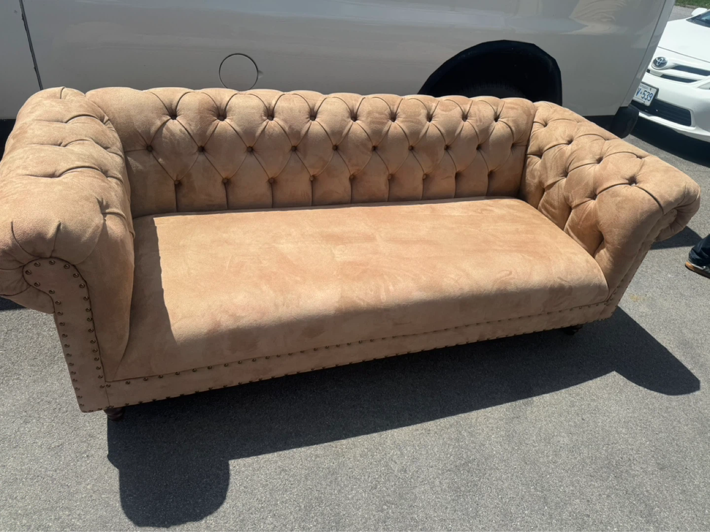 Tufted Chesterfield Loveseat Sofa - photo 4