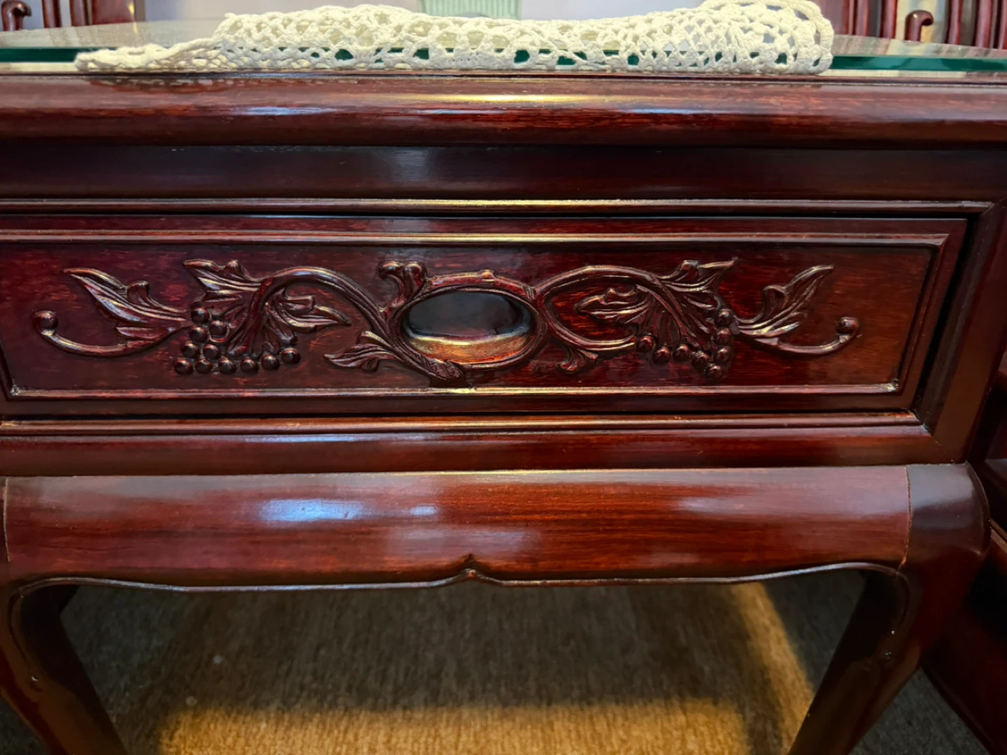 Chinese Rosewood Armchairs and a side table with Carved Details - photo 5