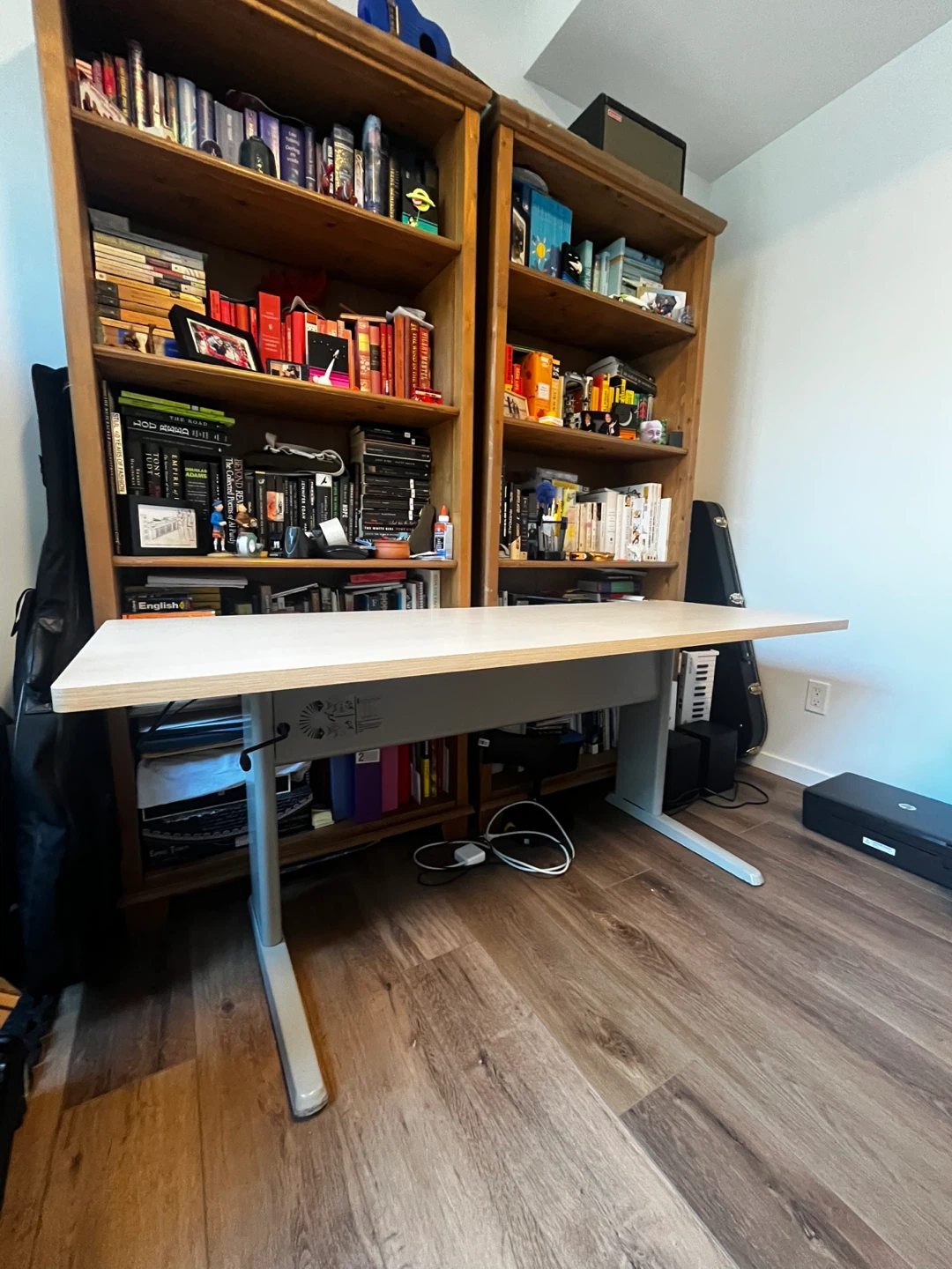 Adjustable Standing Desk (broken)