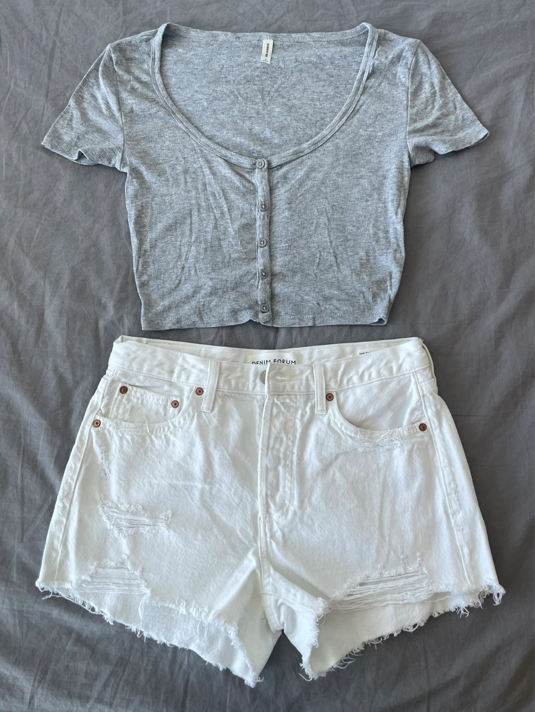 3 Women's Tops and Skirt Bundle - photo 5
