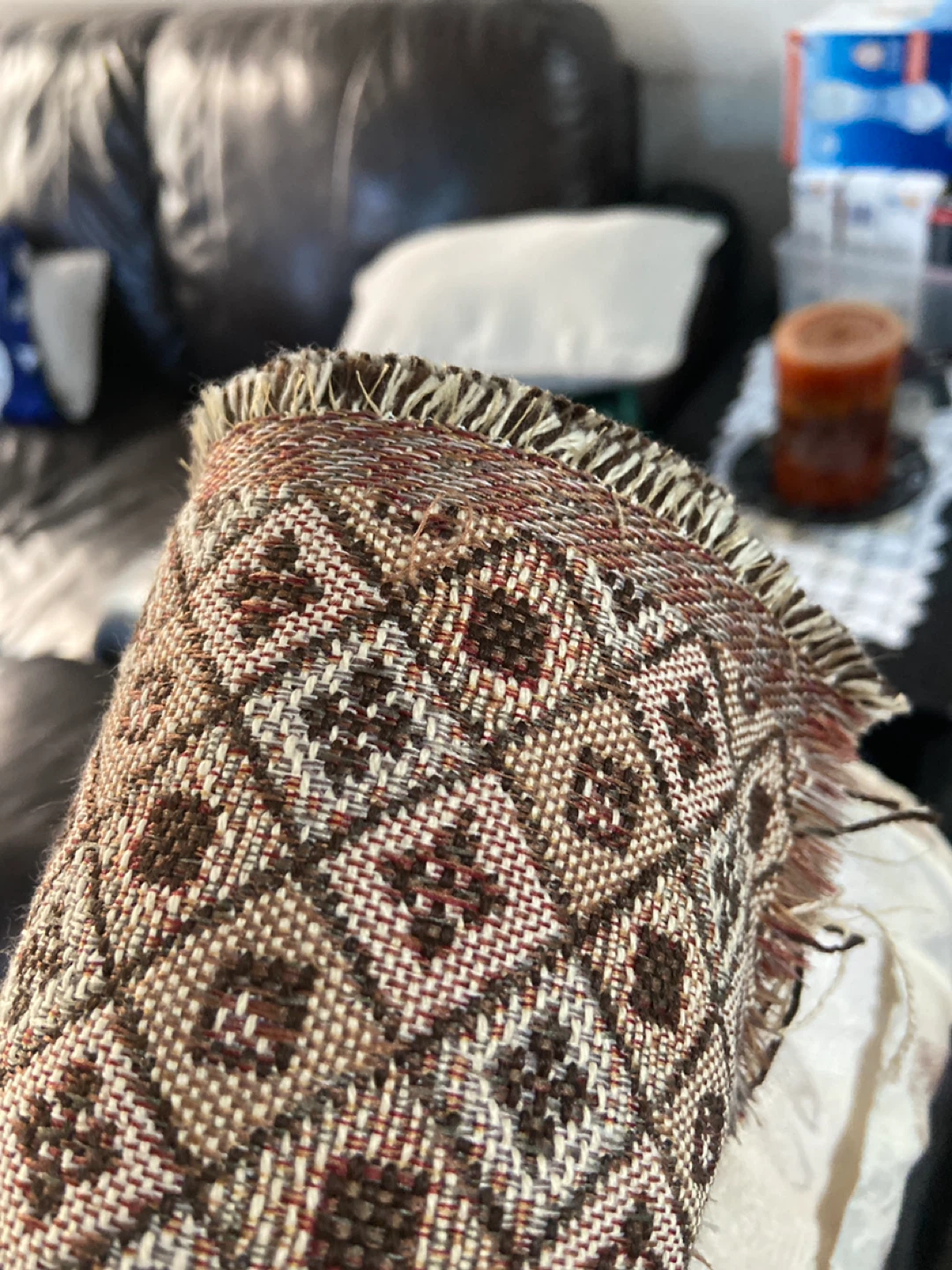 Rolled up tapestry. - photo 3