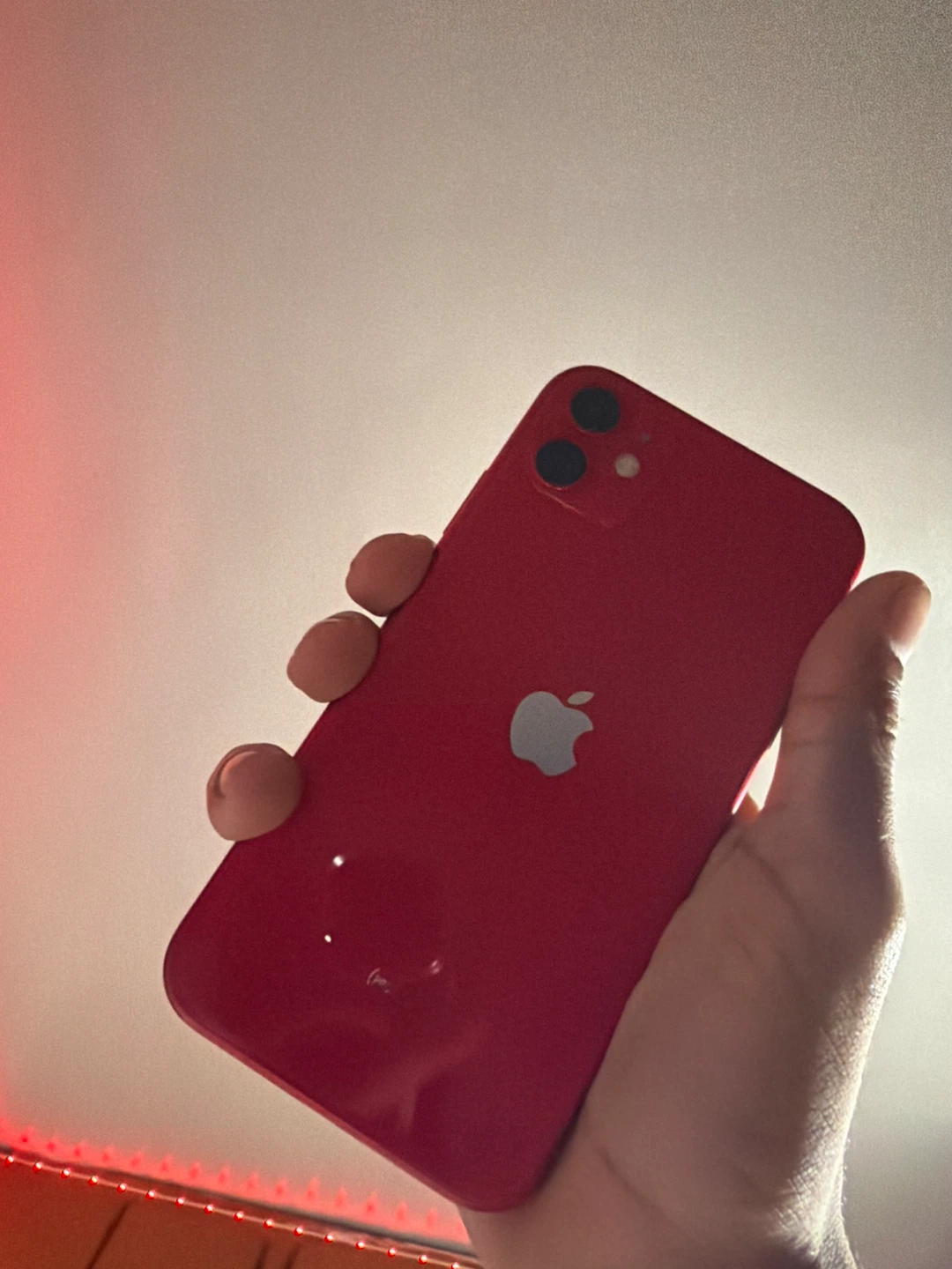 Apple iPhone 11 - (PRODUCT)RED - photo 2