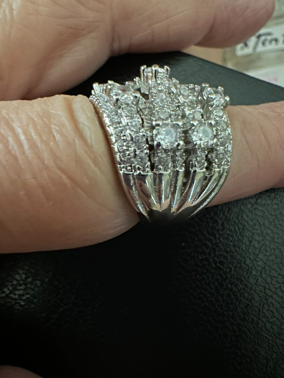 Sparkling Statement silver Ring