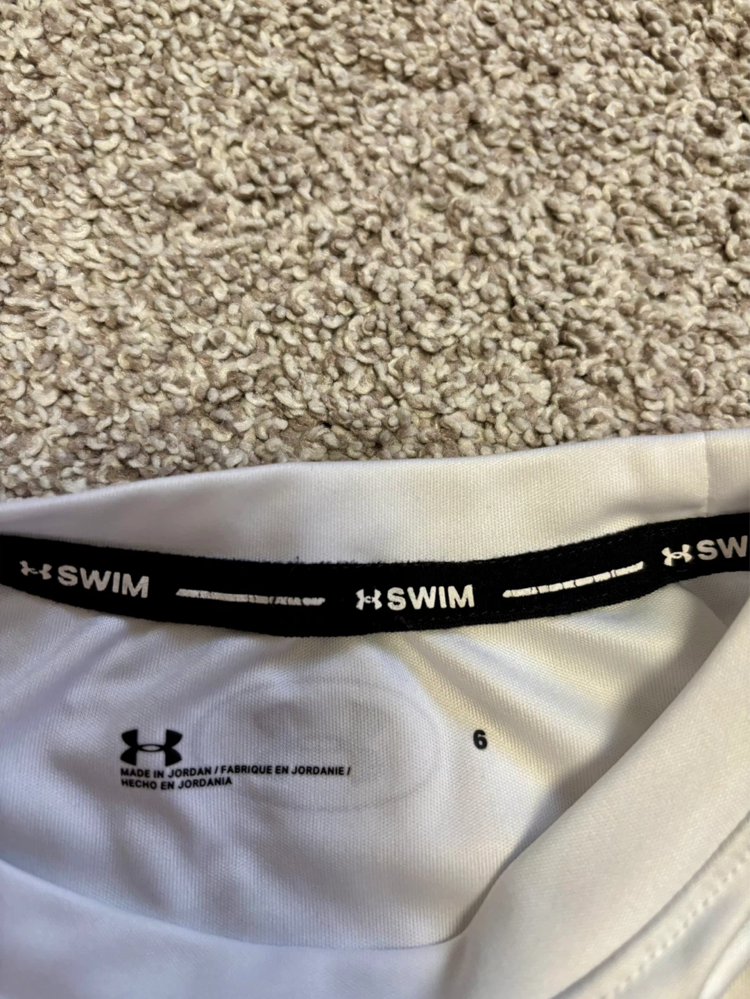 Swim Shirt and Shorts Set Size 6Y - photo 3
