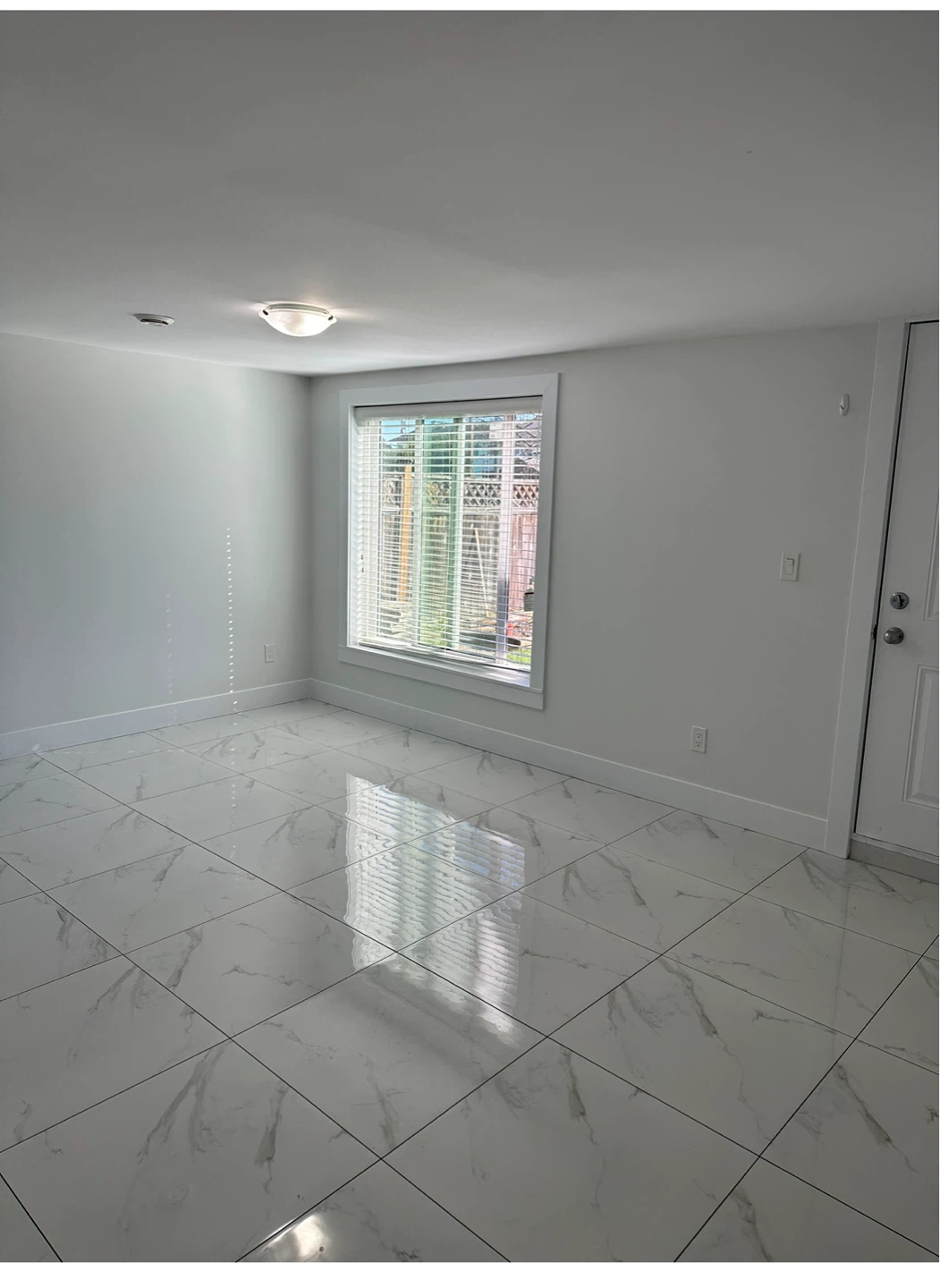 Home For Rent - photo 2