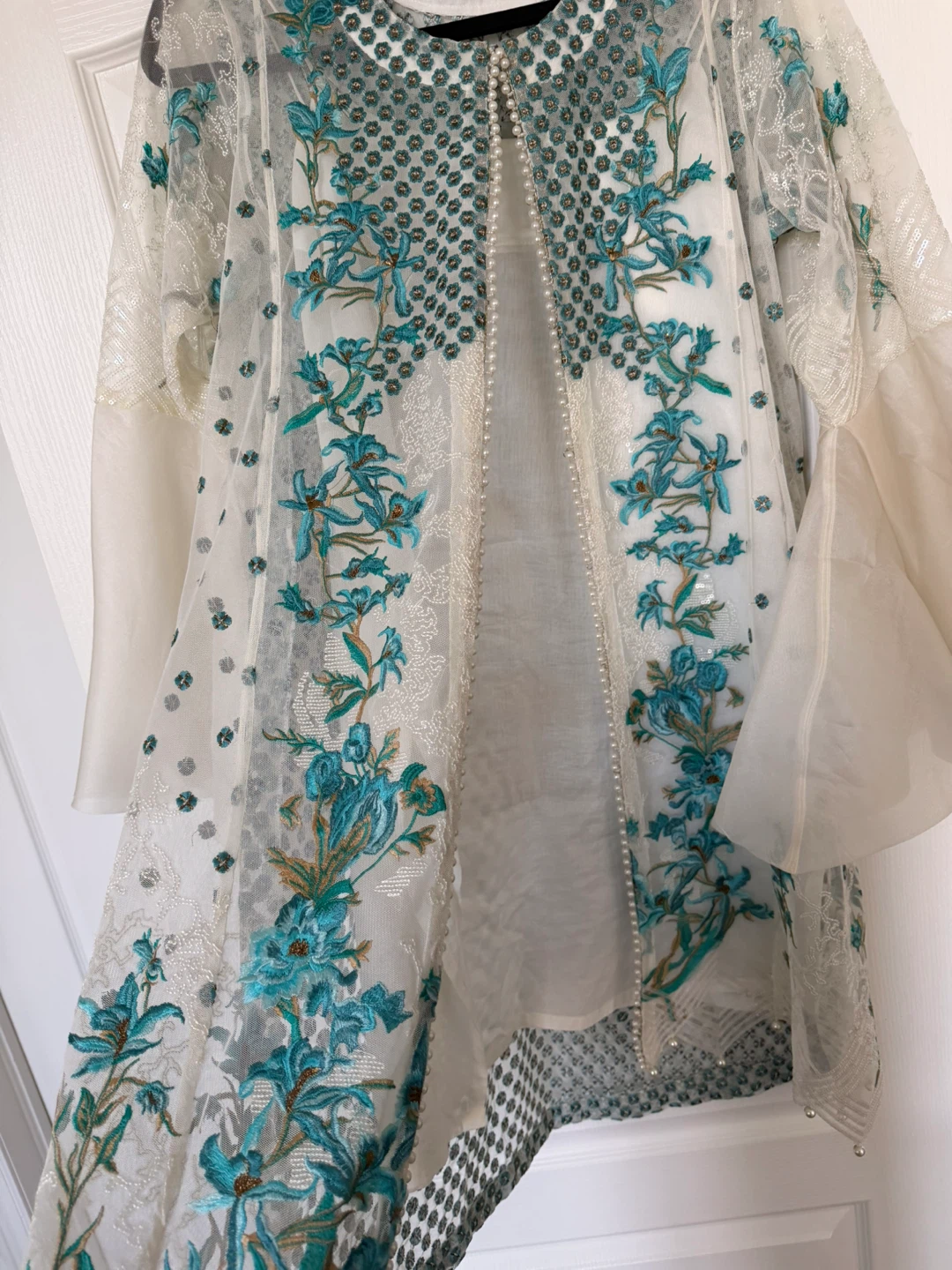 Embellished Net Short Coat - 4 pcs with Dupatta - photo 3