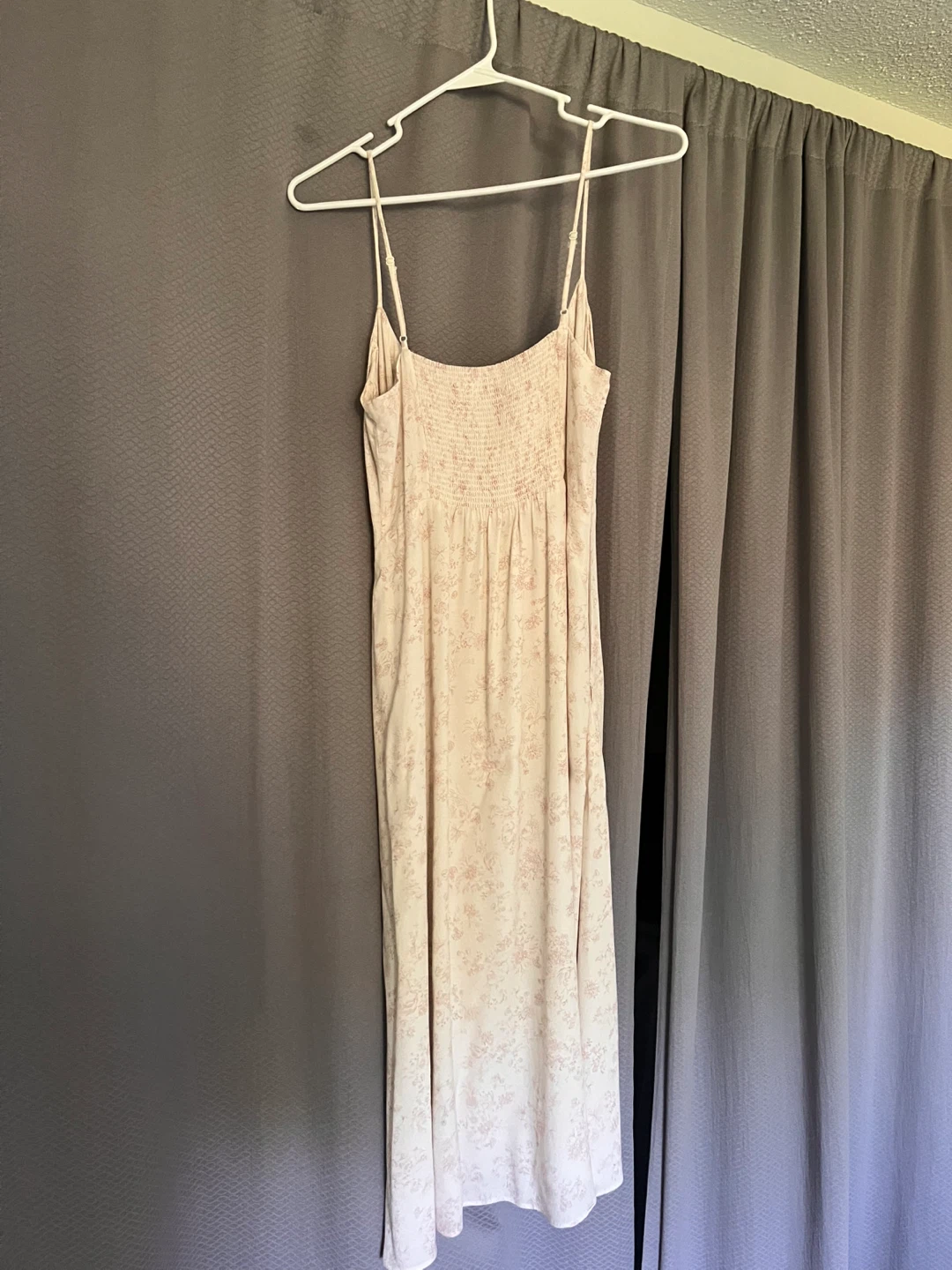 Ariztia - Floral Print Slip Dress - photo 3