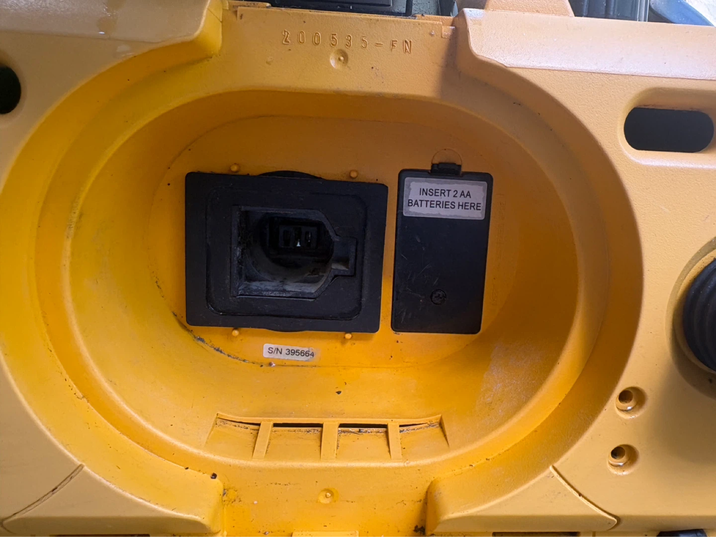 DeWalt 18V Jobsite Radio and Speaker