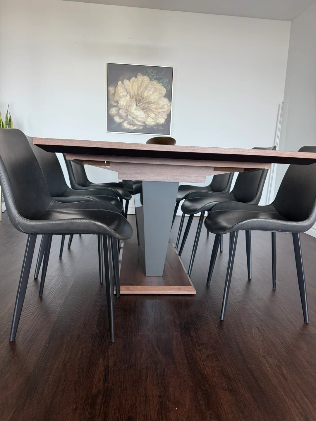 Modern Walnut Dining Table & Sideboard - photo 2