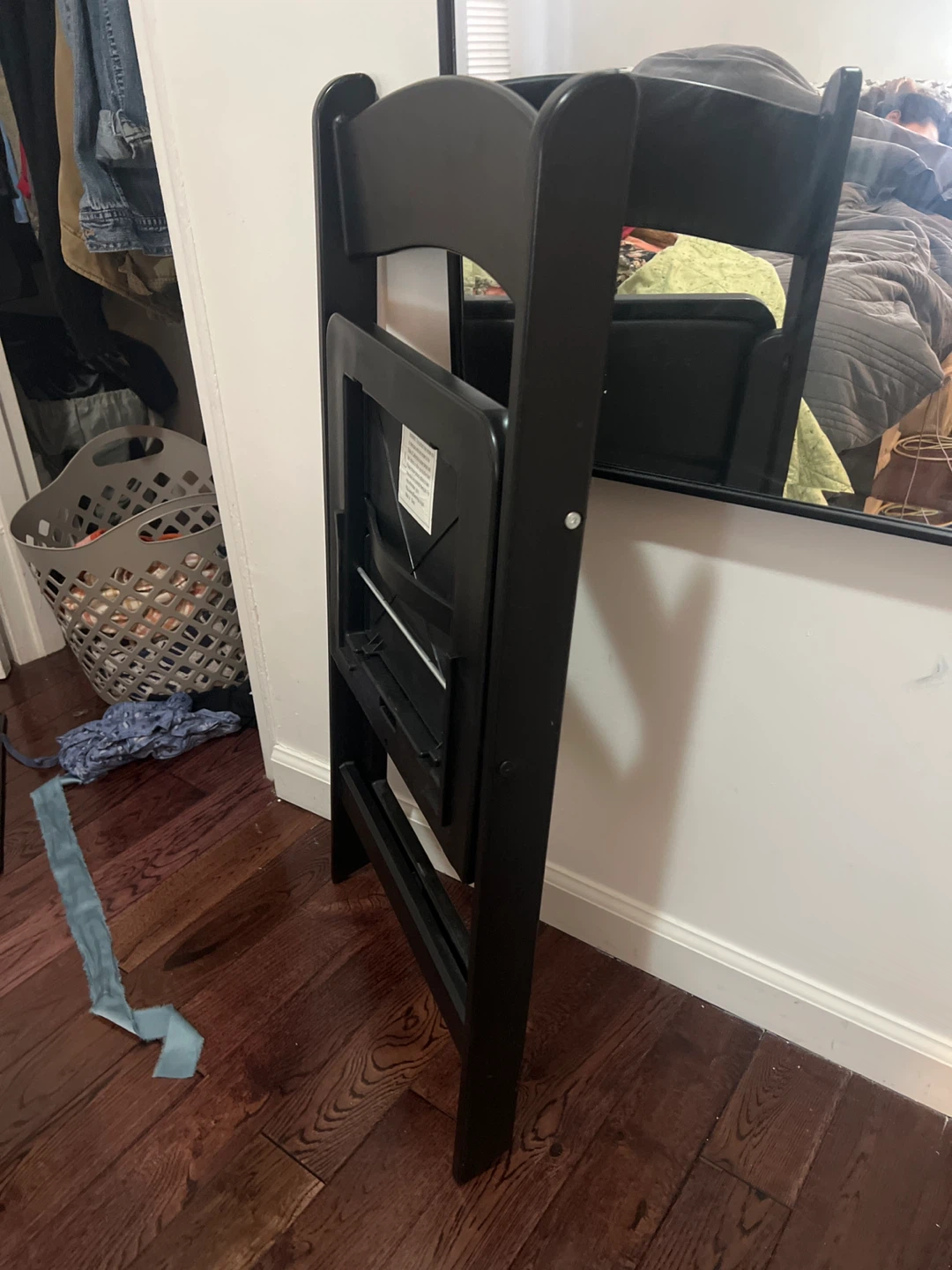 Black Folding Chair - photo 3